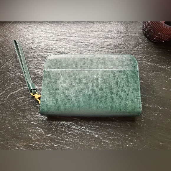 Louis Vuitton Handbags - 🔥SALE! Louis Vuitton Trocador Clutch/ Wristlet